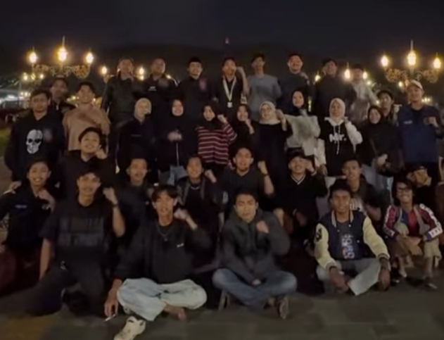 PMII Komisariat Unisma Gelar Sahur On The Road di Kota Malang